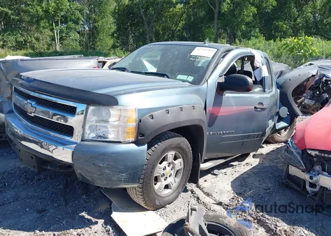 2008 Chevrolet Silverado 1500 Lt1 z USA, uszkodzony, nr VIN 2GCEK19C681262513
